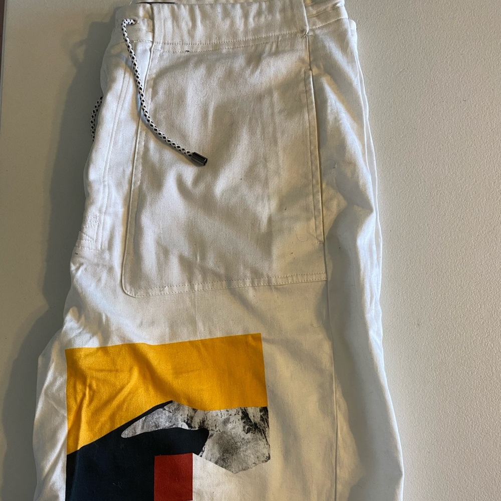 Zara graphic shorts